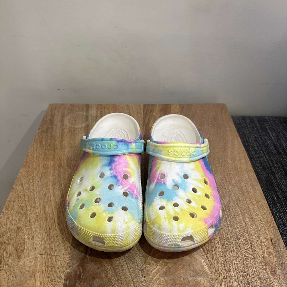 Crocs- Marbled Clog